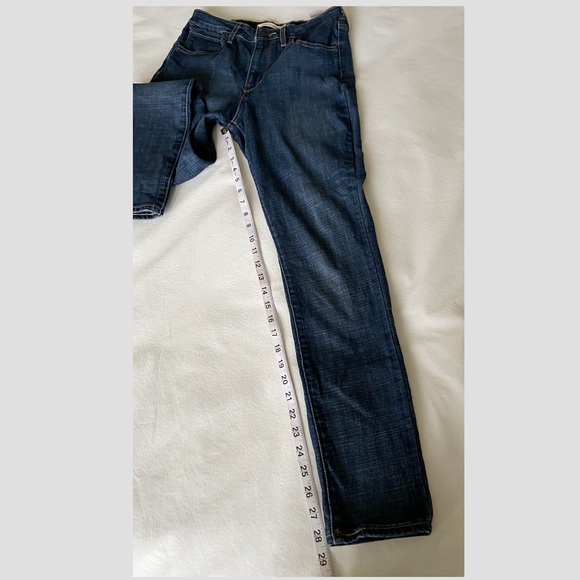 Levi’s 721 High Rise Skinny Jeans 30x30 Dark Wash - Picture 8 of 10